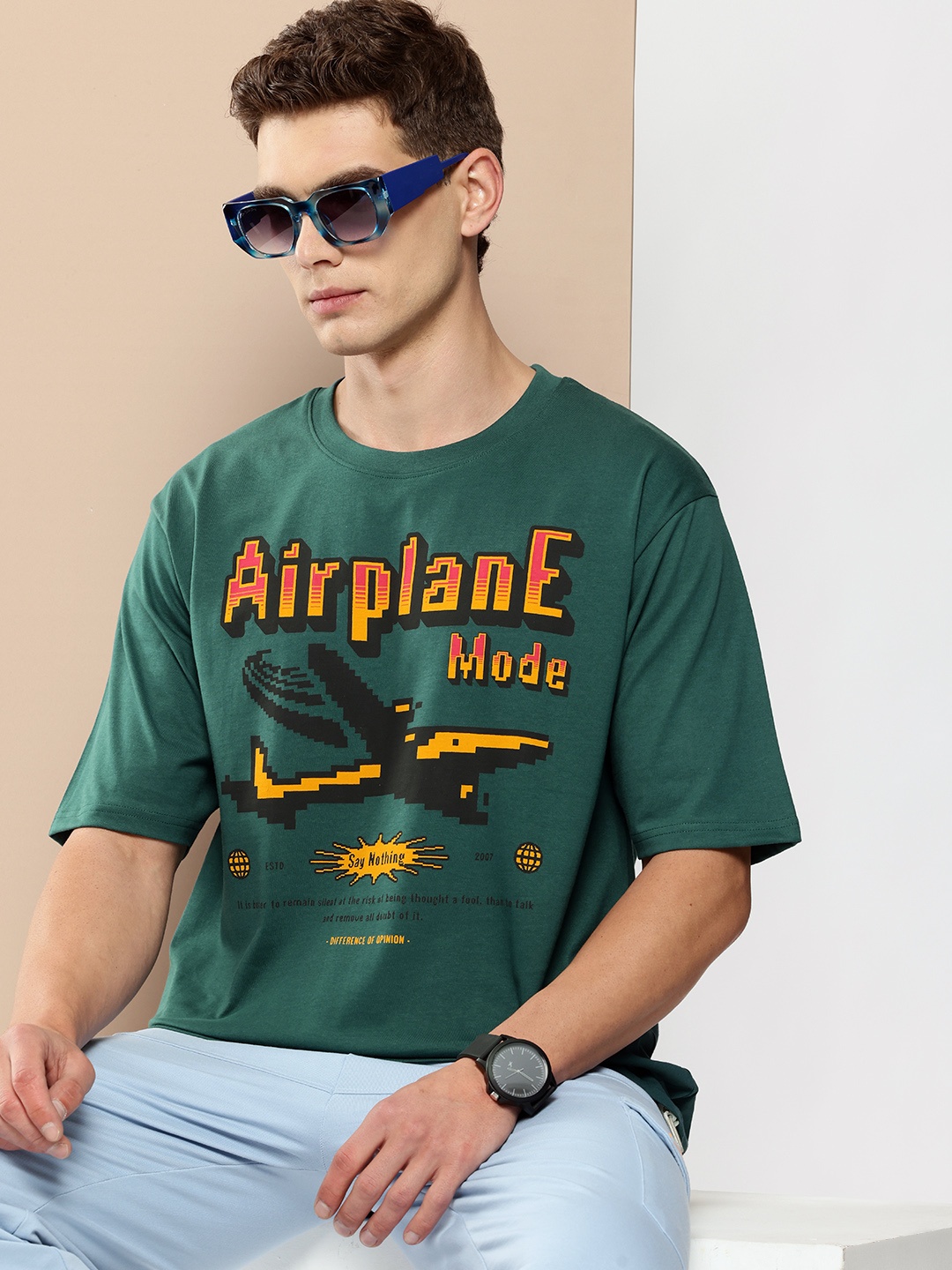 

Difference of Opinion Men Graphic Printed Oversized T-shirt, Green