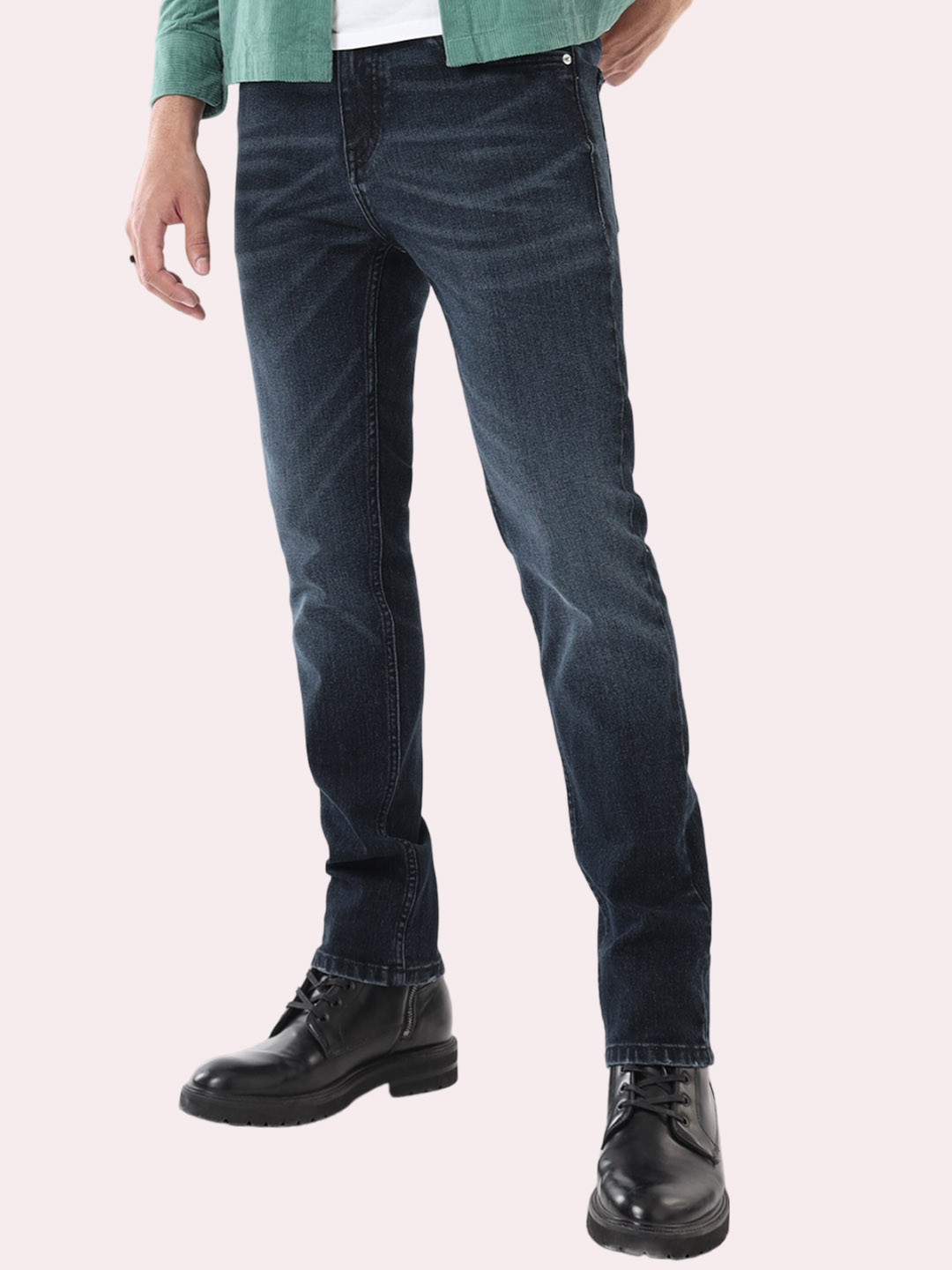 

Beyoung Men Clean Look Mid Rise Light Fade Cotton Jeans, Blue