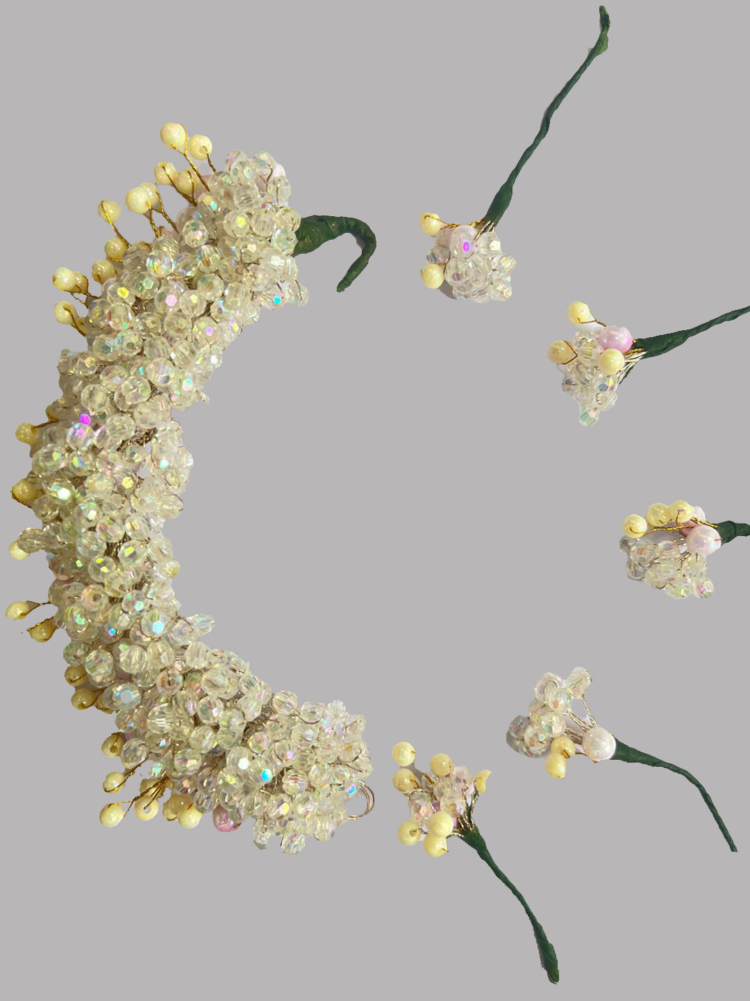 

Krelin Hair Accessory Set, White