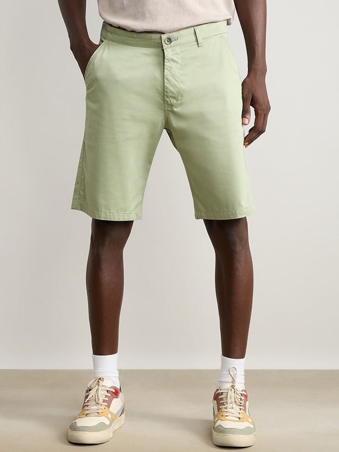 

FREAKINS Men Mid Rise Pure Cotton Shorts, Green