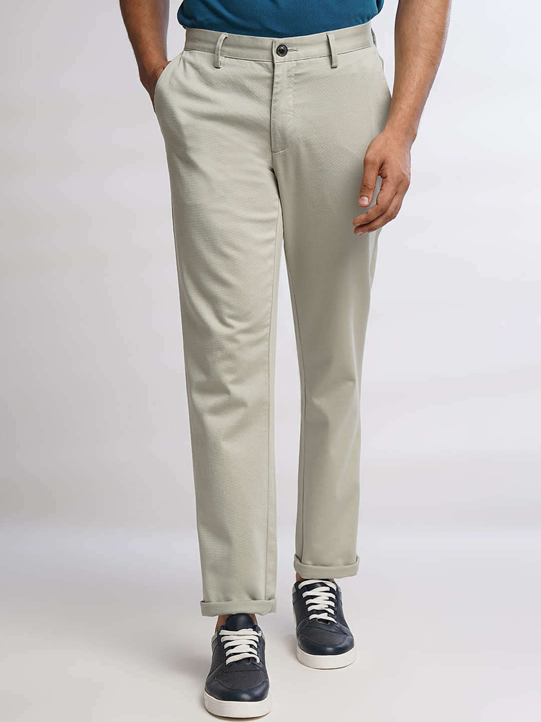 

JADE BLUE Men Slim Fit Mid-Rise Cotton Trousers, Grey