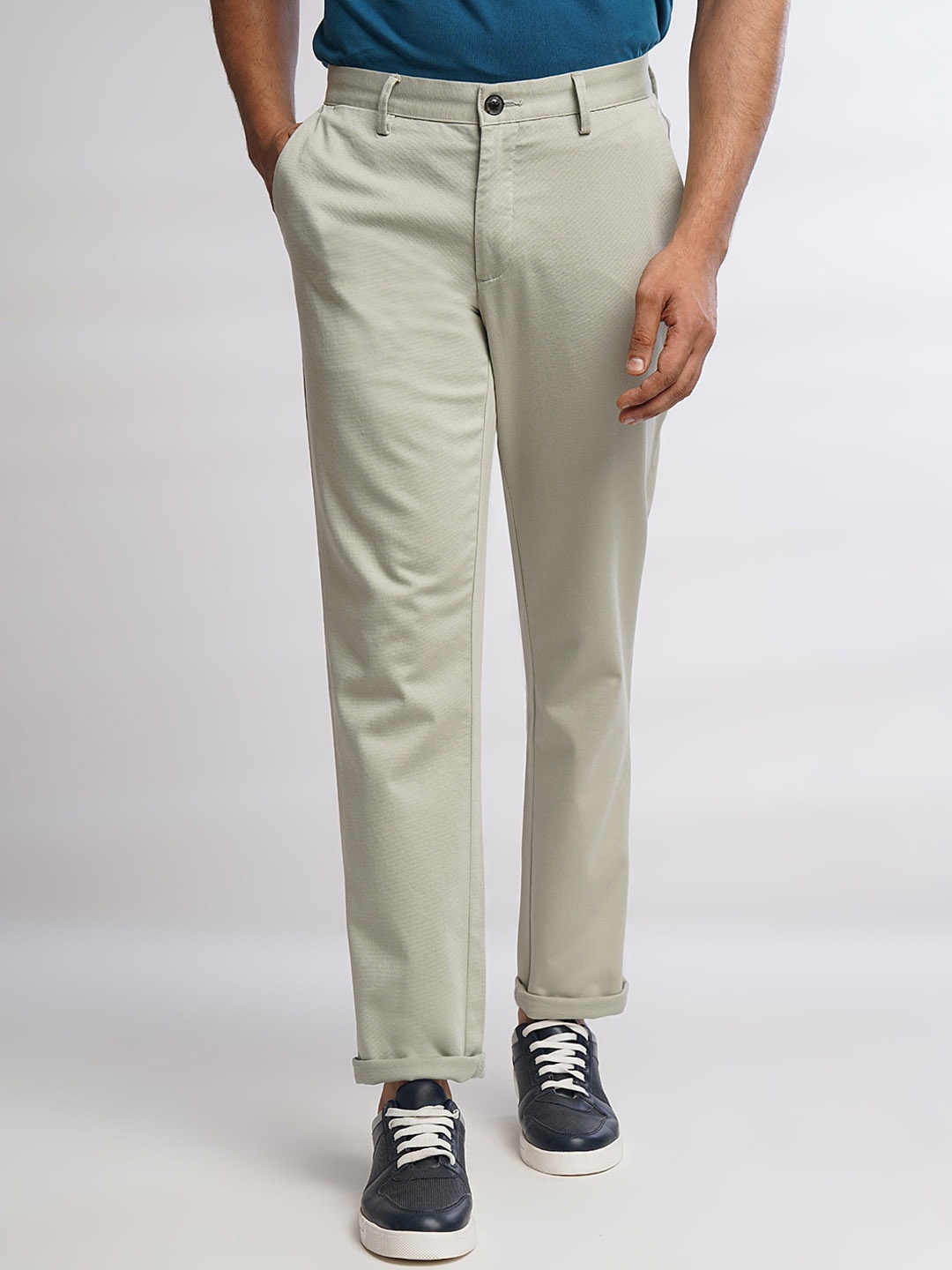 

JADE BLUE Men Slim Fit Mid-Rise Cotton Trousers, Grey