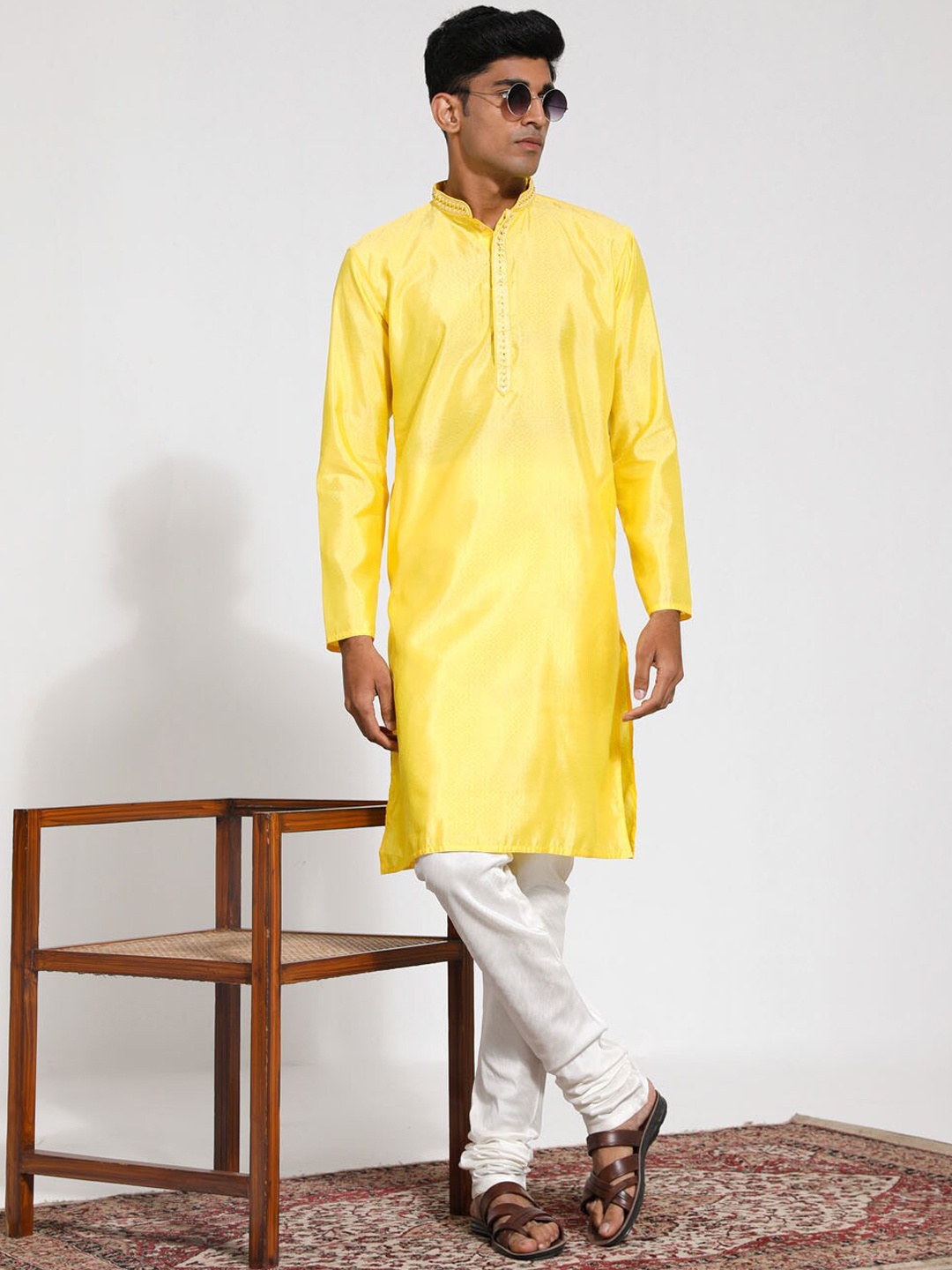 

VASTRAMAY Embroidered Thread Work Mandarin Collar Silk Blend Straight Kurta with Pyjamas, Yellow