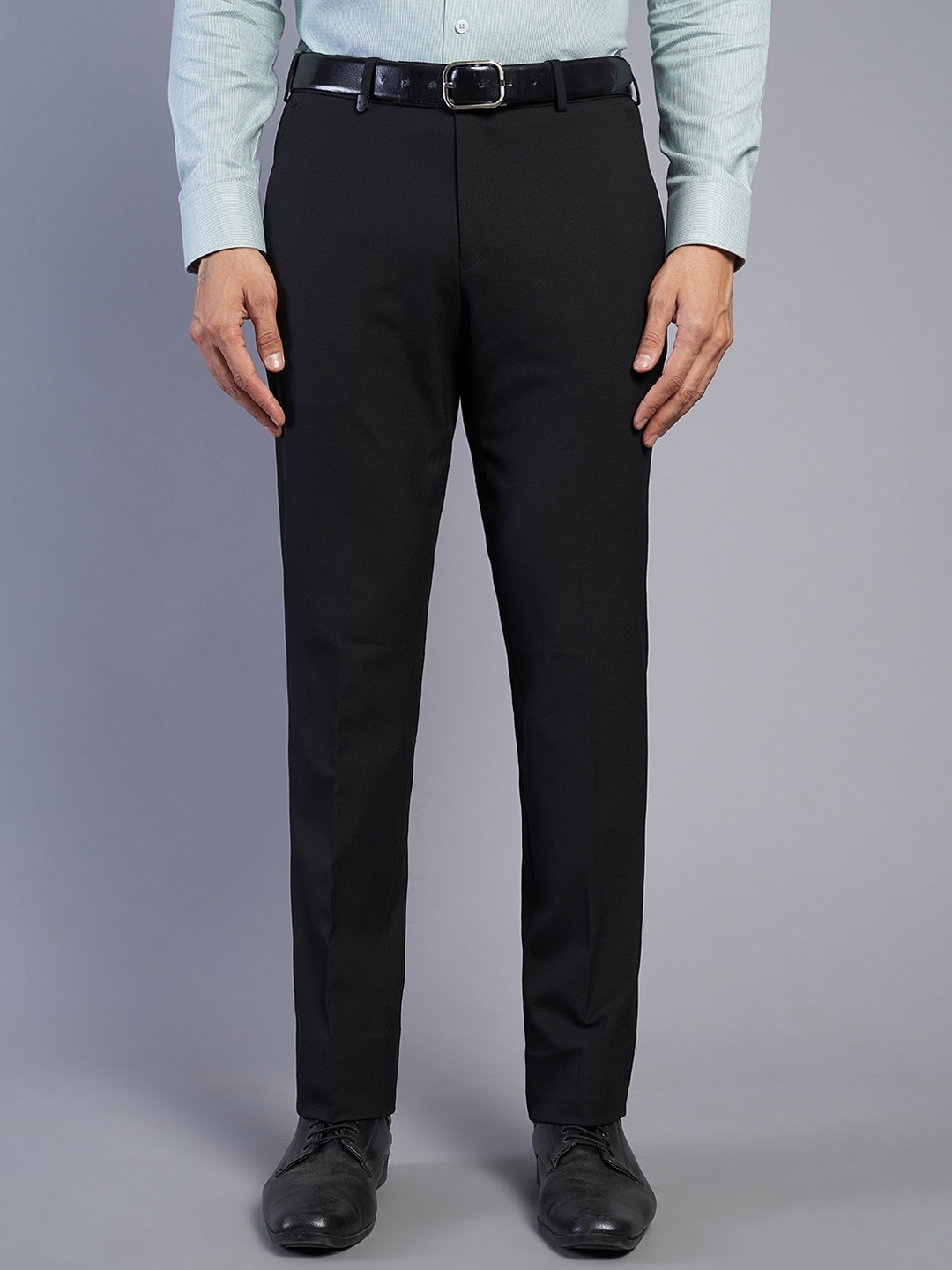 

JB STUDIO Men Slim Fit Mid-Rise Formal Trousers, Black