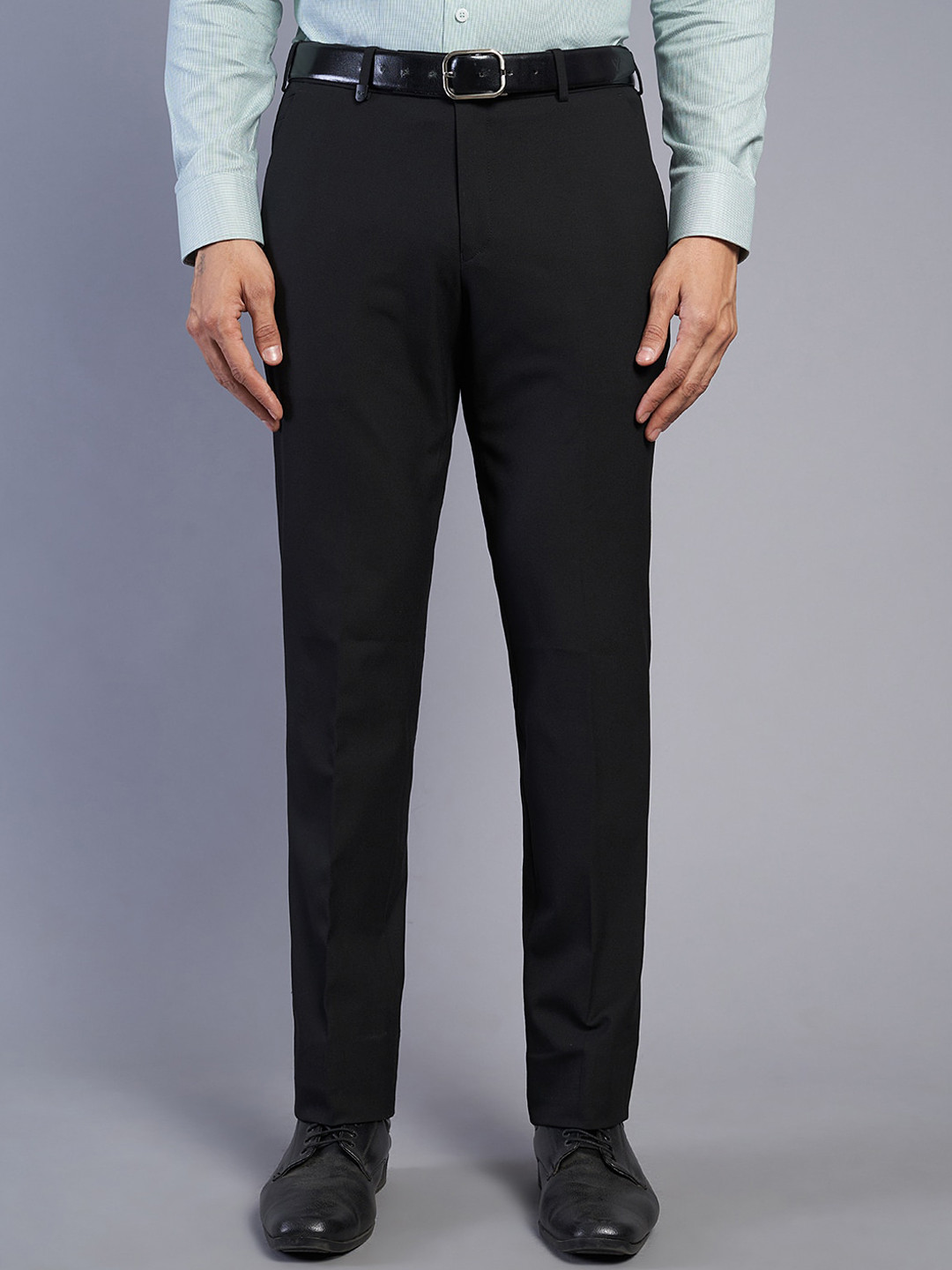 

JB STUDIO Men Slim Fit Mid-Rise Formal Trousers, Black