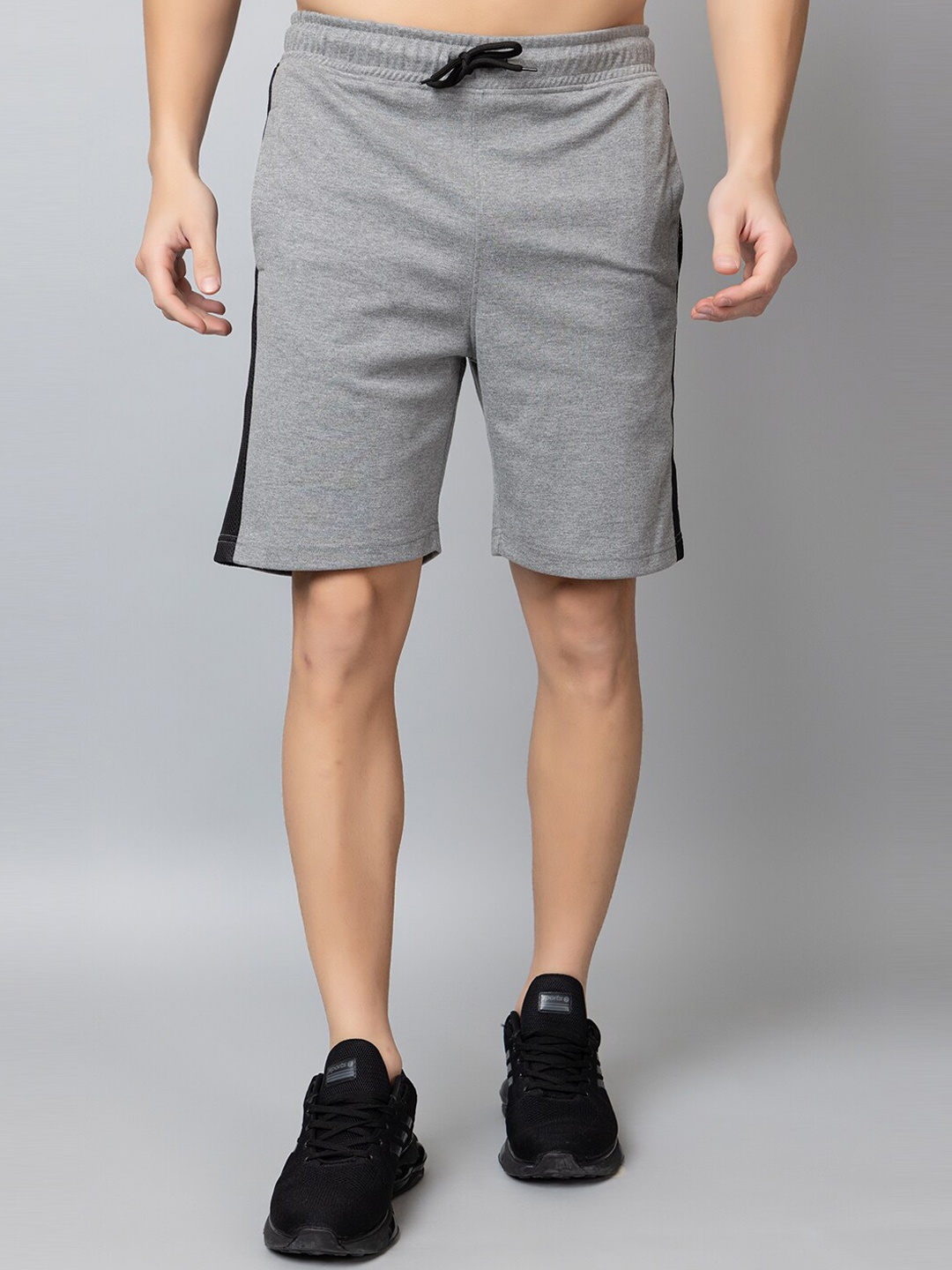 

Club York Men Colourblocked Activewear Sports Shorts, Grey