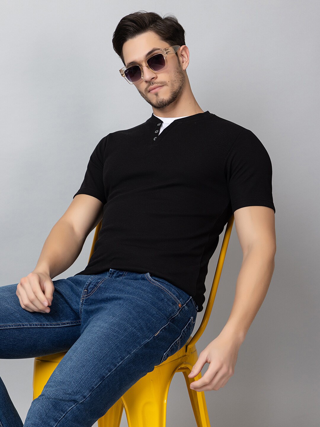 

Club York Men Henley Neck Tshirt, Black