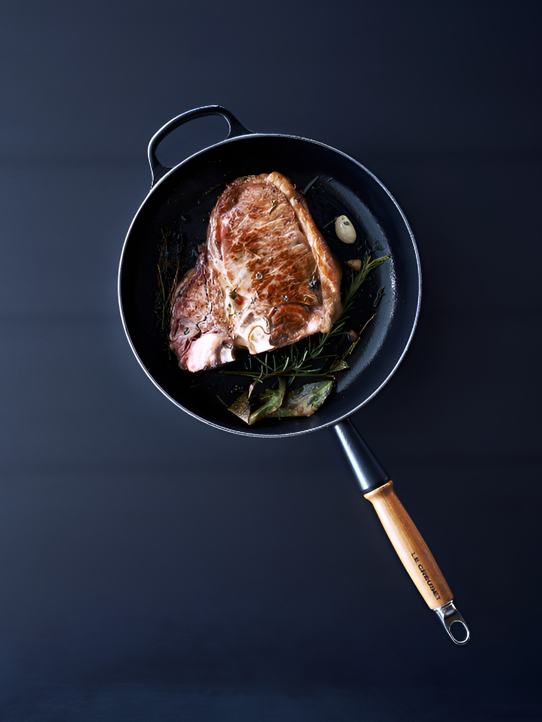 

LE CREUSET Black Evo Saute Pan