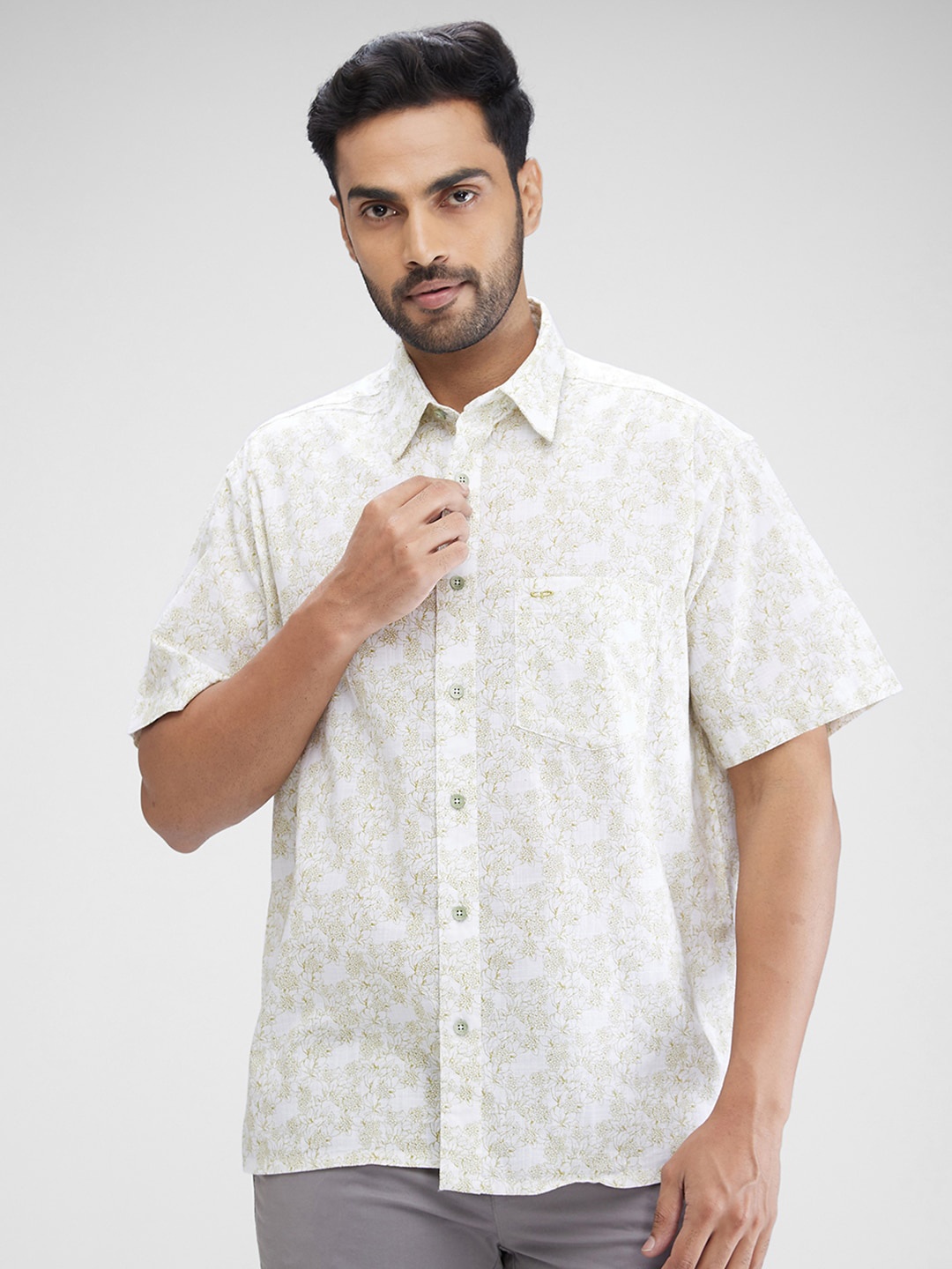 

ColorPlus Floral Printed Casual Shirt, Green