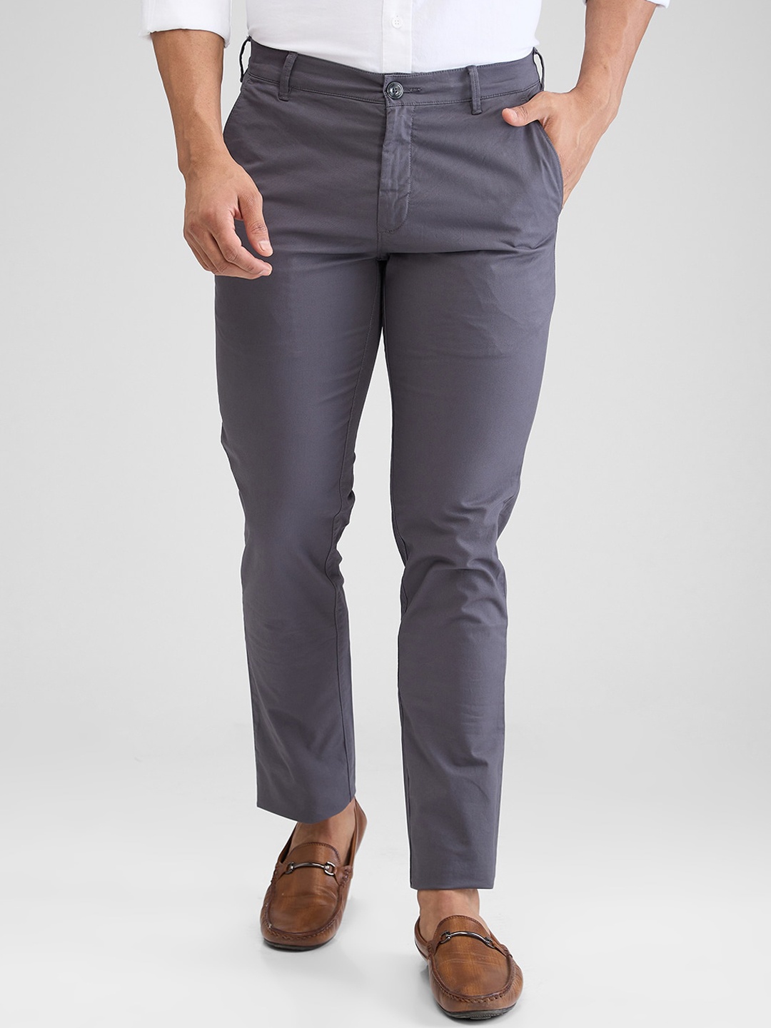 

ColorPlus Men Mid-Rise Slim Fit Trousers, Grey