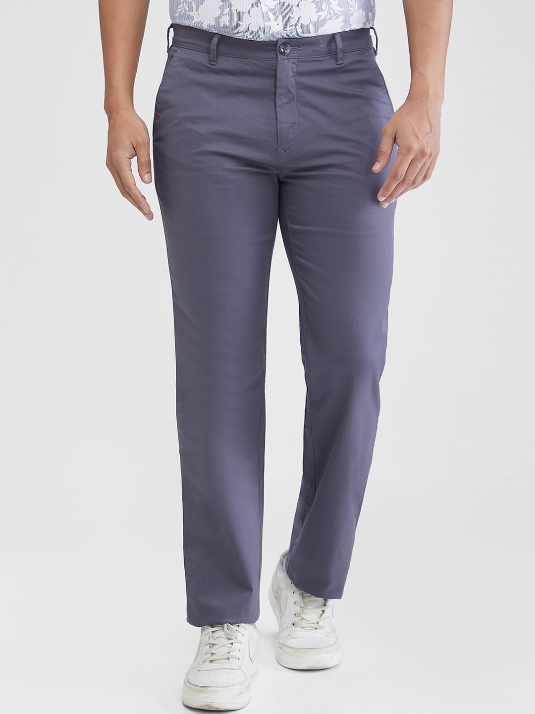 

ColorPlus Men Mid-Rise Trousers, Grey