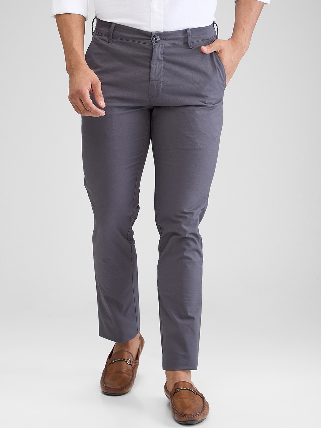 

ColorPlus Men Mid-Rise Slim Fit Trousers, Grey