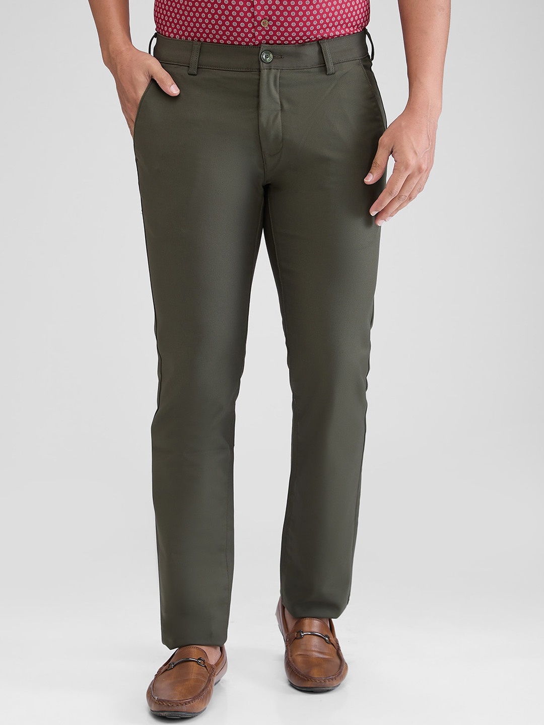 

ColorPlus Men Slim Fit Mid-Rise Chinos Trousers, Green