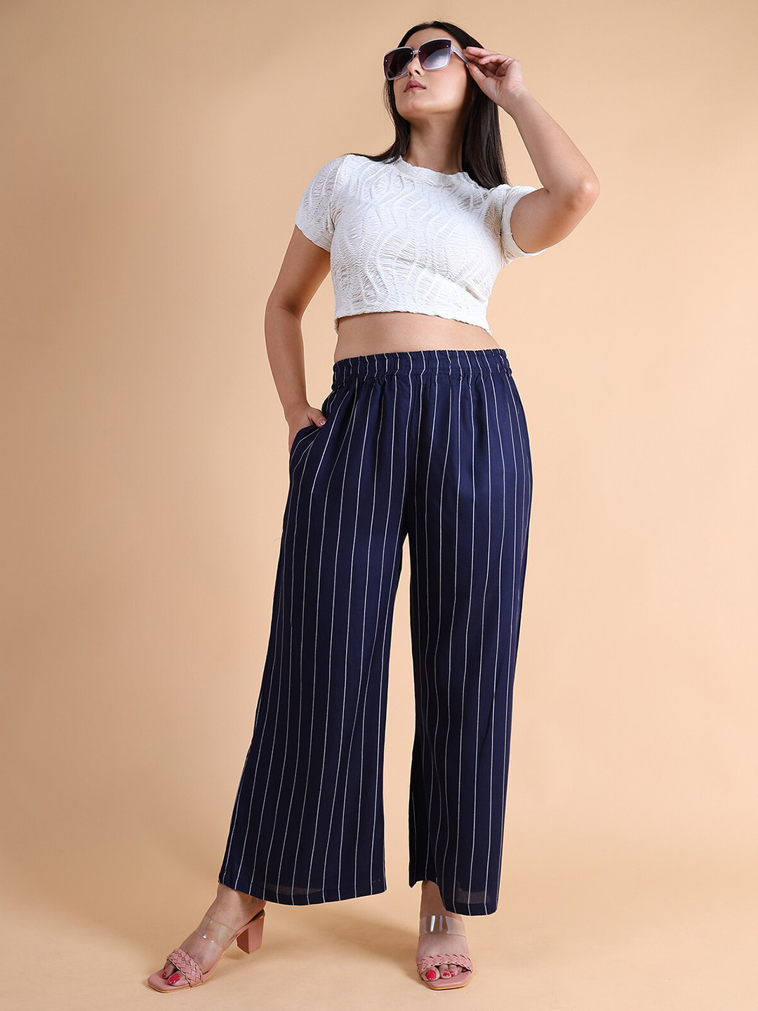 

GRANTH FASHION Striped Relaxed Fit Palazzos, Blue