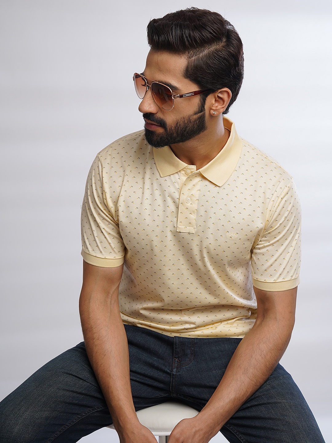 

JADE BLUE Geometric Printed Pure Cotton Pockets Slim Fit T-shirt, Yellow