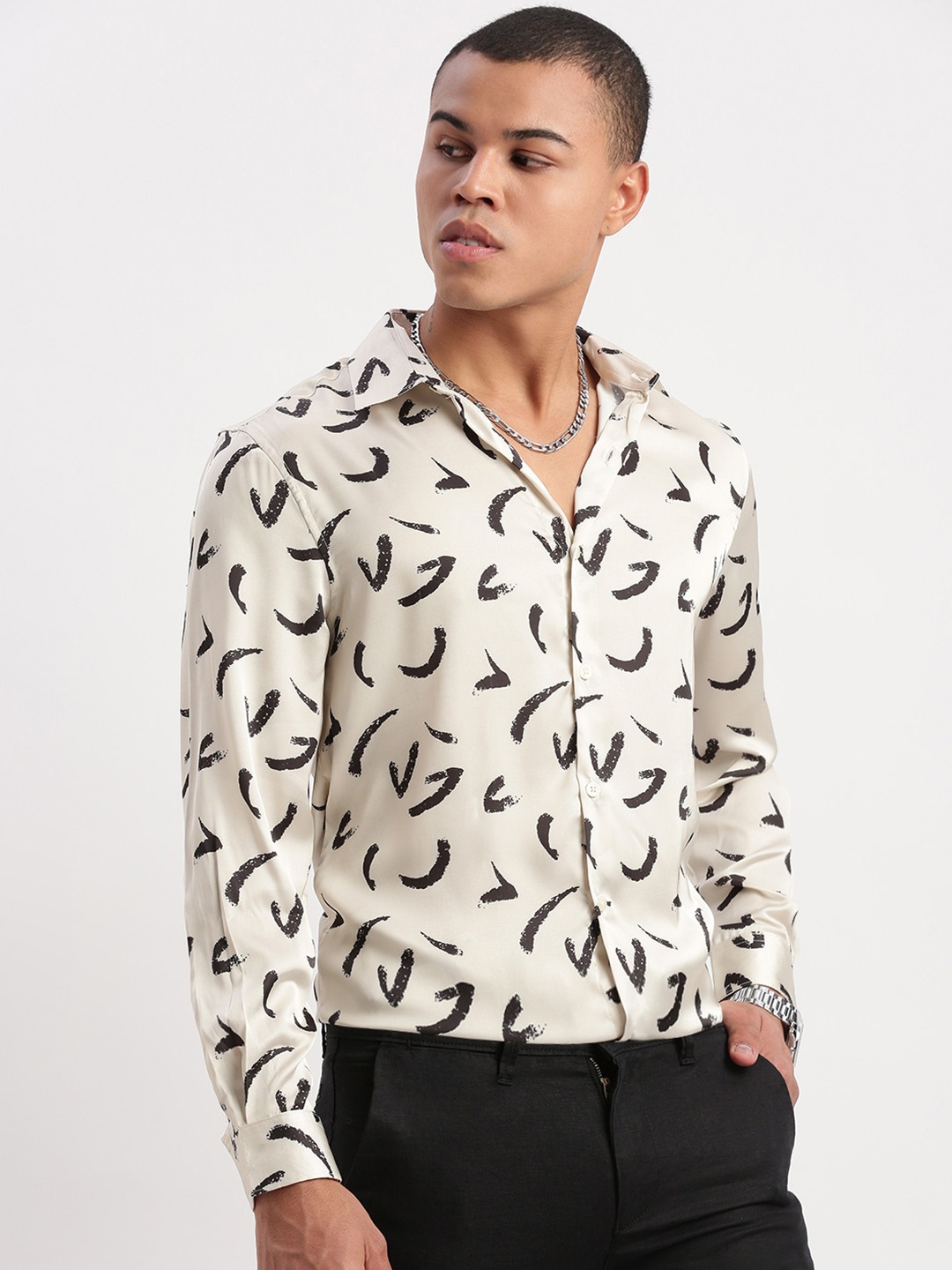 

SHOWOFF Premium Slim Fit Abstract Printed Spread Collar Twill Weave Satin Shirt, Cream