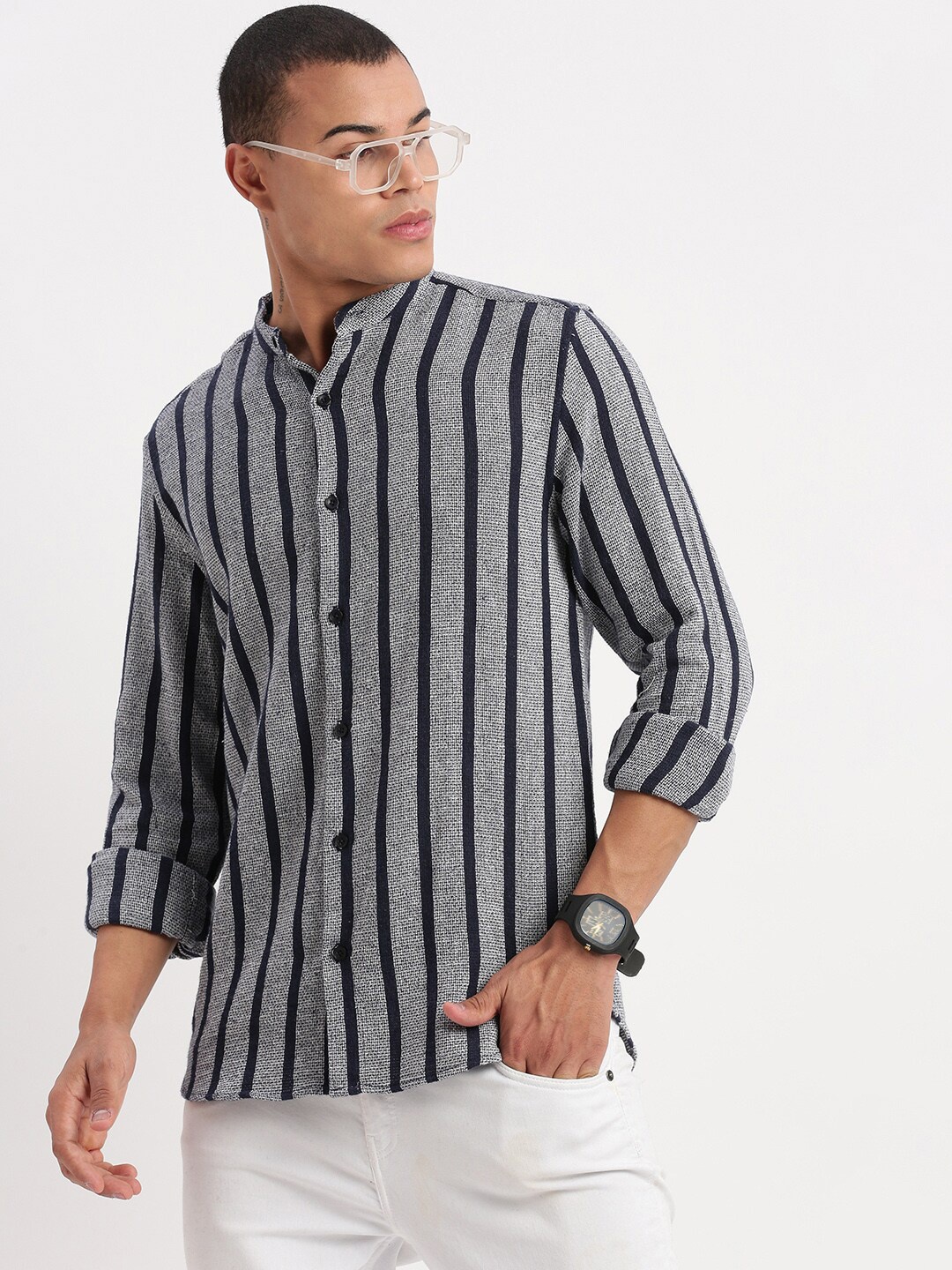 

SHOWOFF Standard Slim Fit Mandarin Collar Vertical Stripes Cotton Casual Shirt, Navy blue
