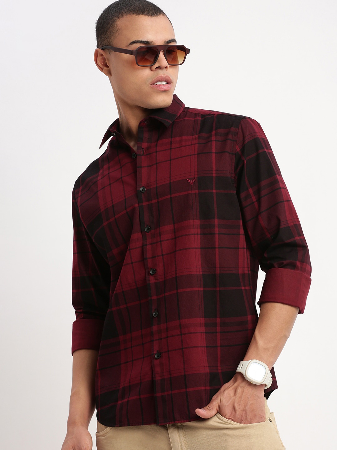 

SHOWOFF Standard Slim Fit Tartan Checks Cotton Casual Shirt, Maroon