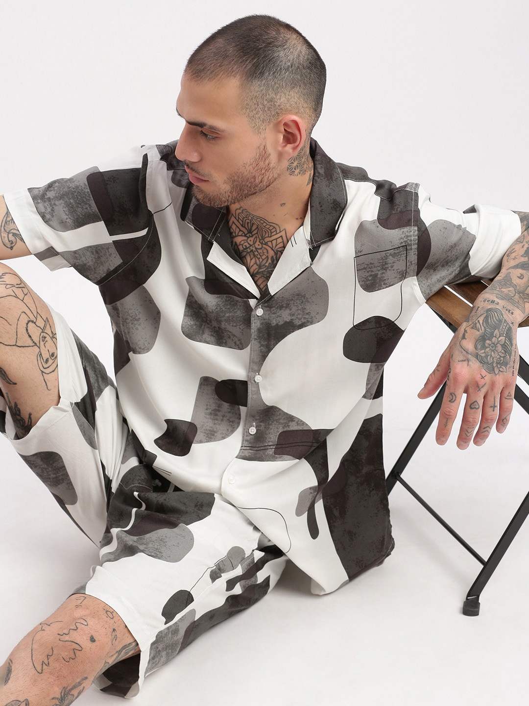 

SHOWOFF Printed Shirt & Shorts Co-Ords Set, White