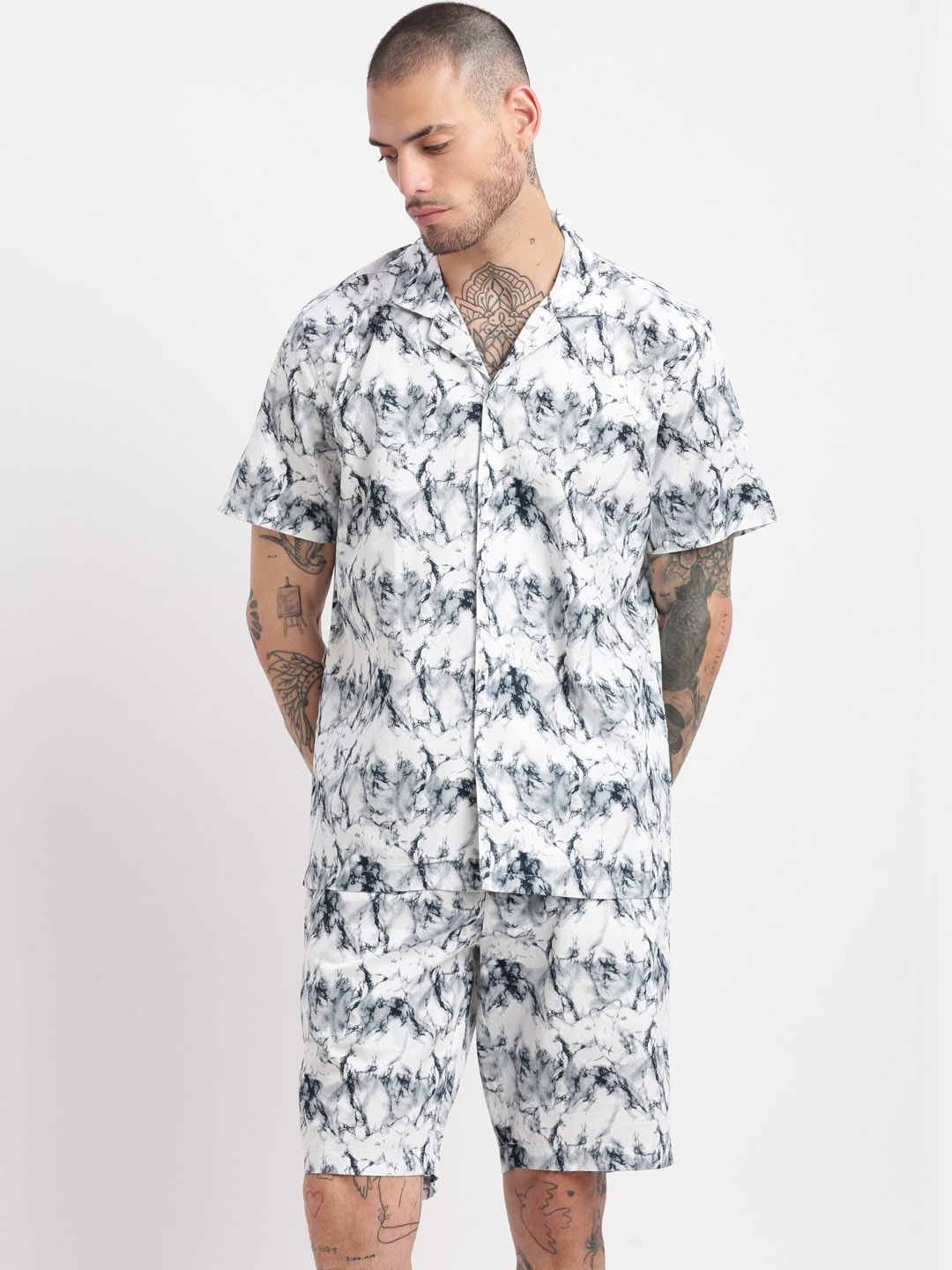 

SHOWOFF Abstract Printed Cuban Collar Shirt & Shorts, White