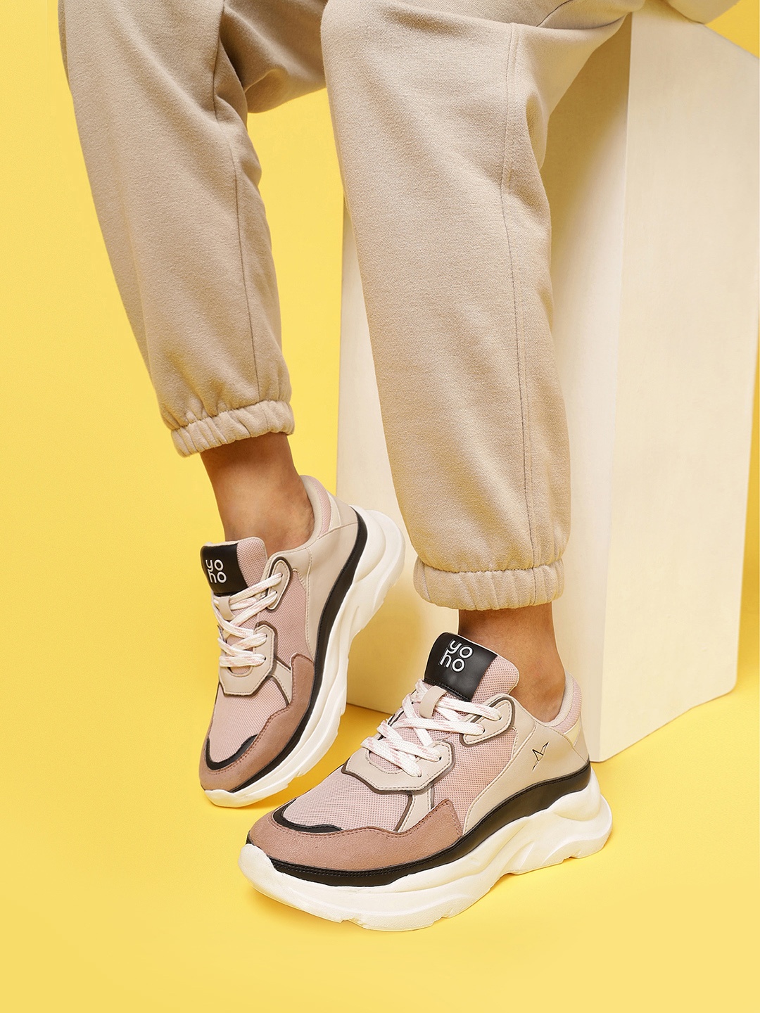 

Yoho Women Chunky Sneakers, Peach