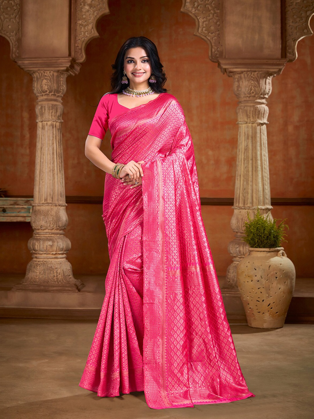 

Mitera Woven Design Zari Art Silk Banarasi Saree, Pink