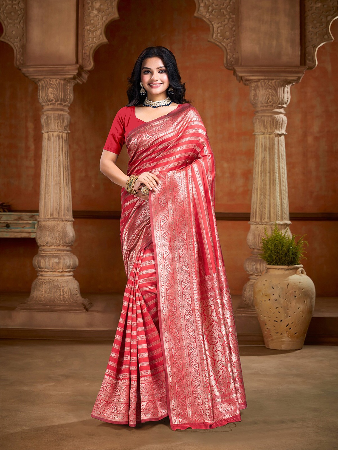 

Mitera Woven Design Zari Art Silk Banarasi Saree, Red