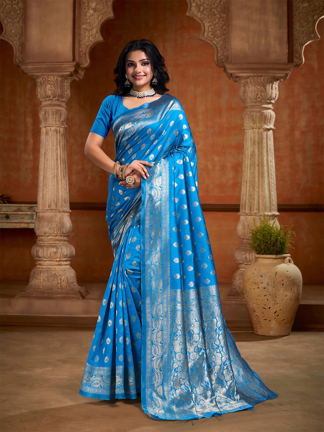 

Mitera Woven Design Zari Art Silk Banarasi Saree, Blue