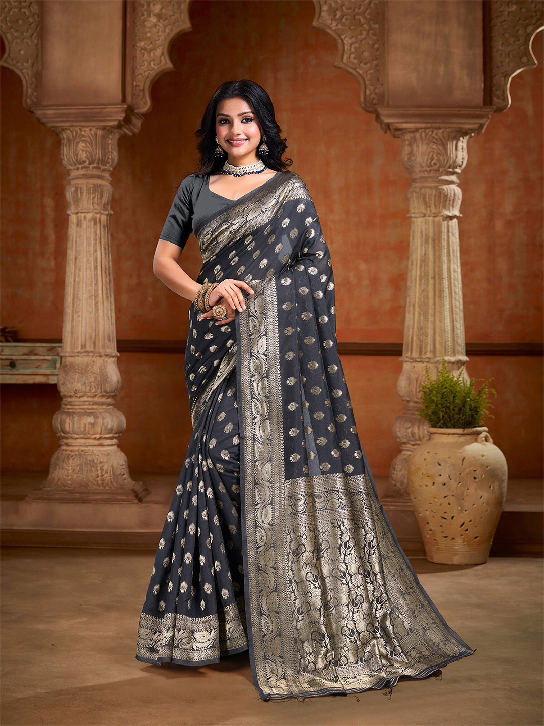 

Mitera Woven Design Zari Art Silk Banarasi Saree, Black