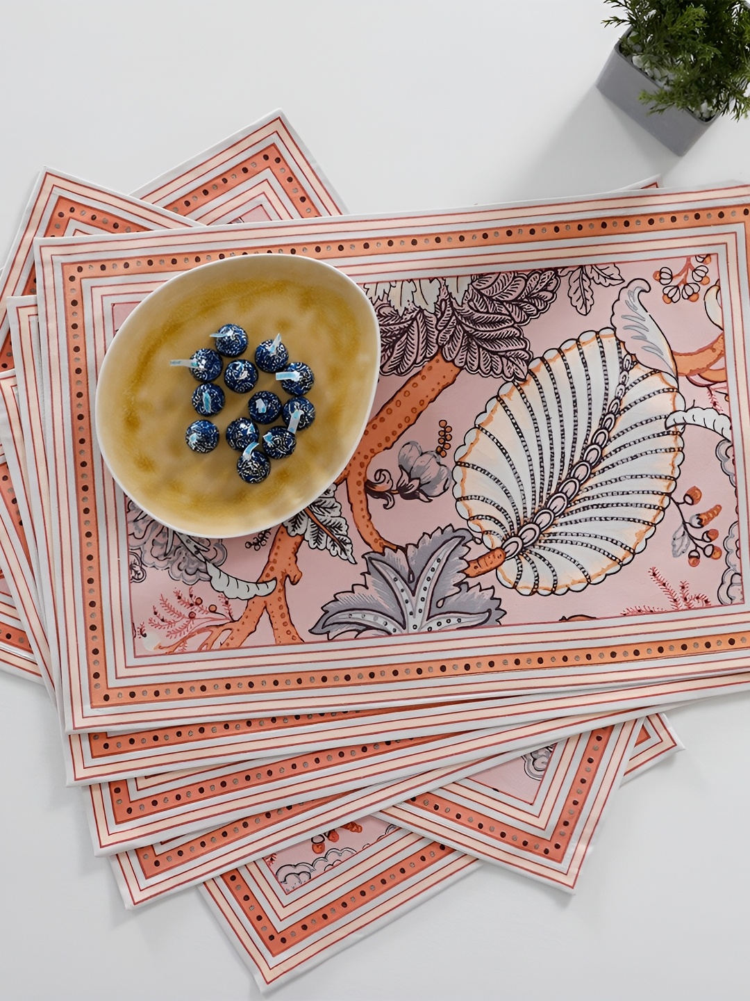 

TARAN LIVING Peach & Grey 6 Pieces Floral Printed Rectangle Cotton Table Placemats