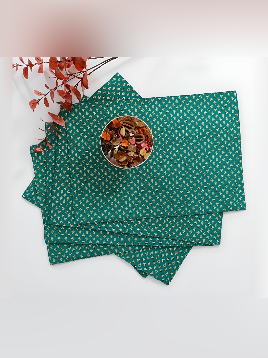 

Ratan Cart Green & Beige 6 Pieces Floral Printed Rectangle Cotton Table Placemats