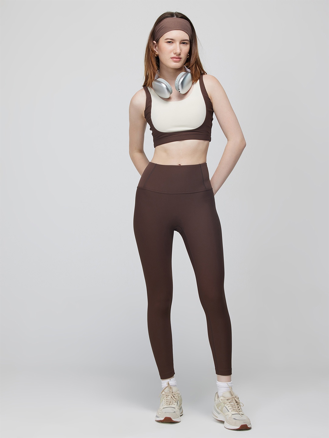 

CAVA Women Ankle-Length Sports Tights, Brown