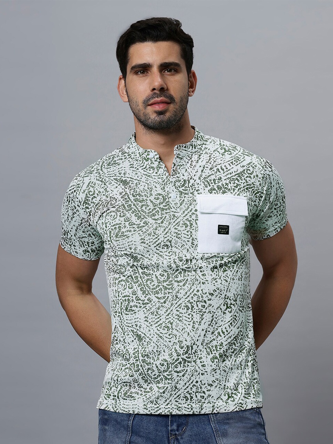 

N AND J Abstract Printed Mandarin Collar Pocket T-shirt, Olive
