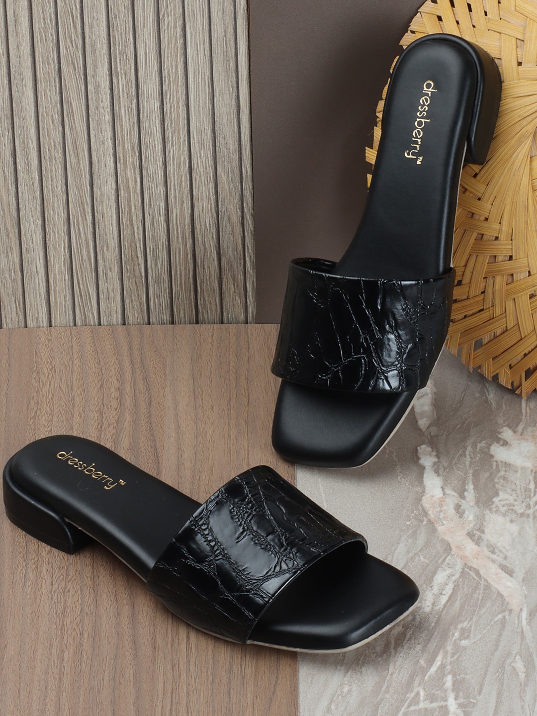 

DressBerry Black Textured Open Toe Block Heels