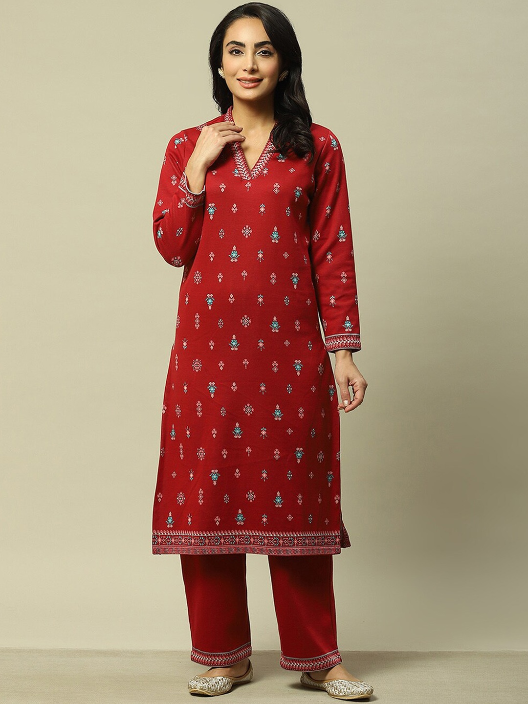 

Rangriti Ethnic Motifs Printed Regular Kurta with Palazzos, Red