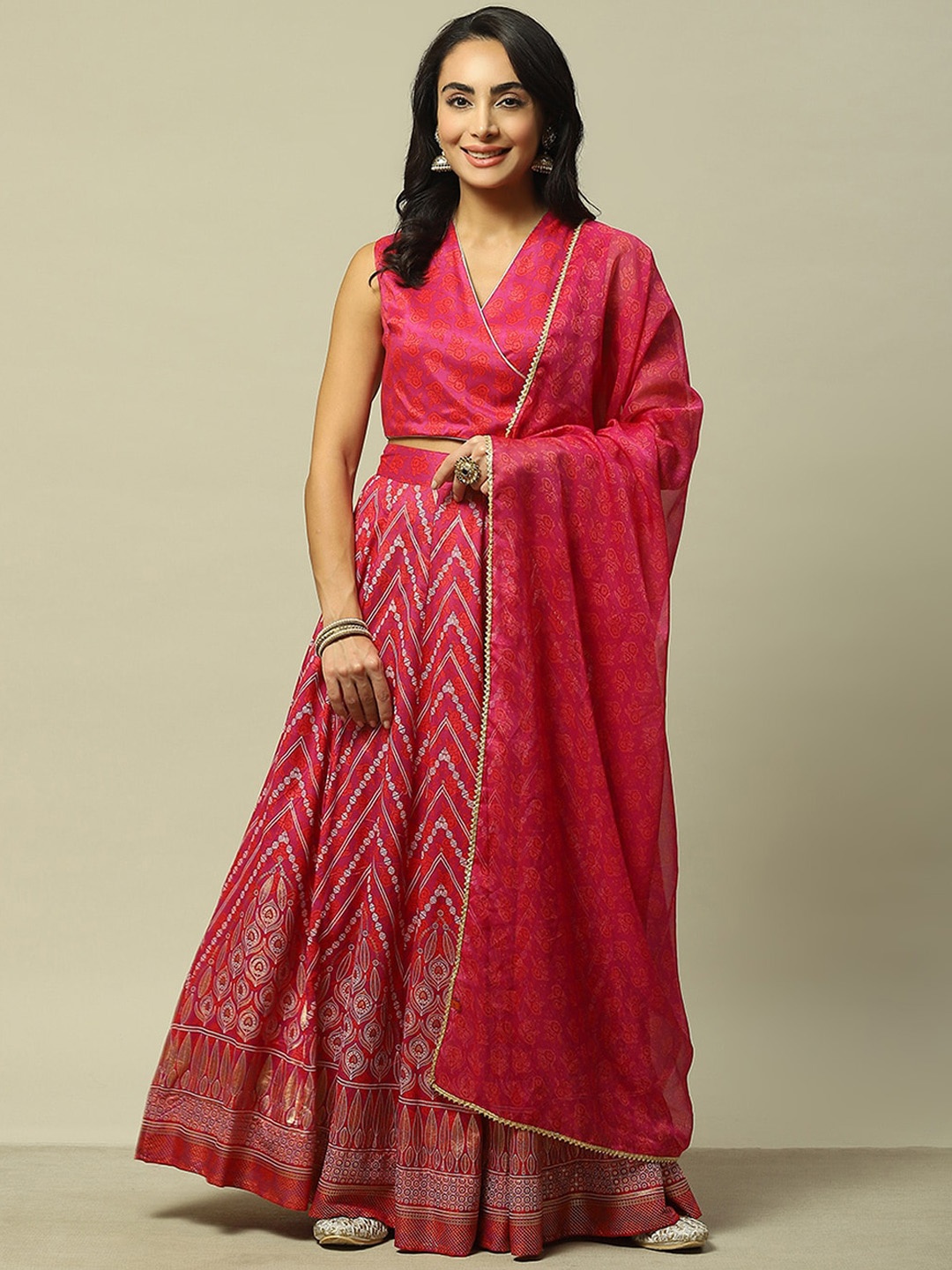 

Rangriti Leheriya Printed V-Neck Sleeveless Gotta Patti Crop Top With Skirt & Dupatta, Pink