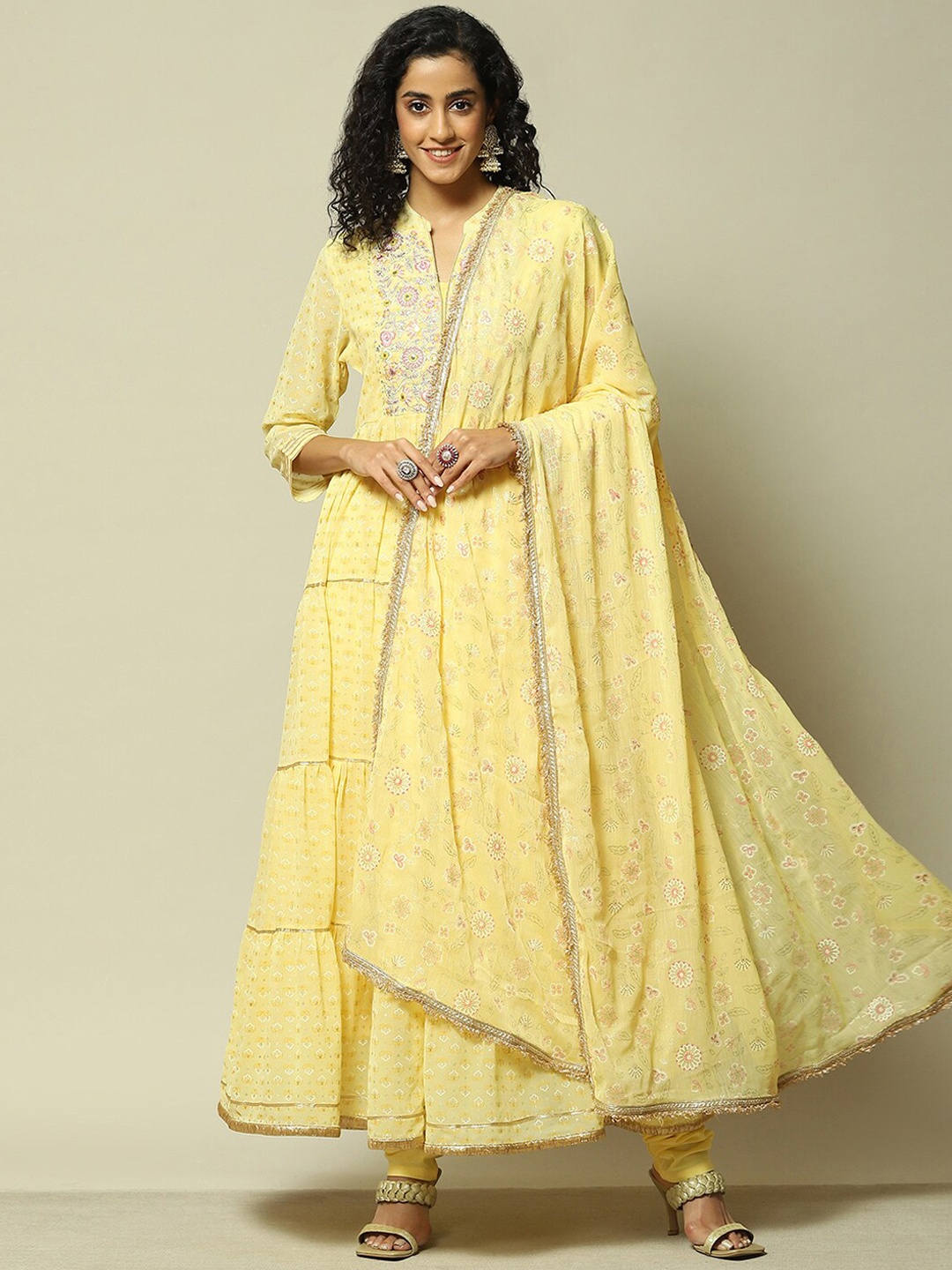 

Rangriti Floral Printed Empire Thread Work Anarkali Kurta With Churidar & Dupatta, Yellow