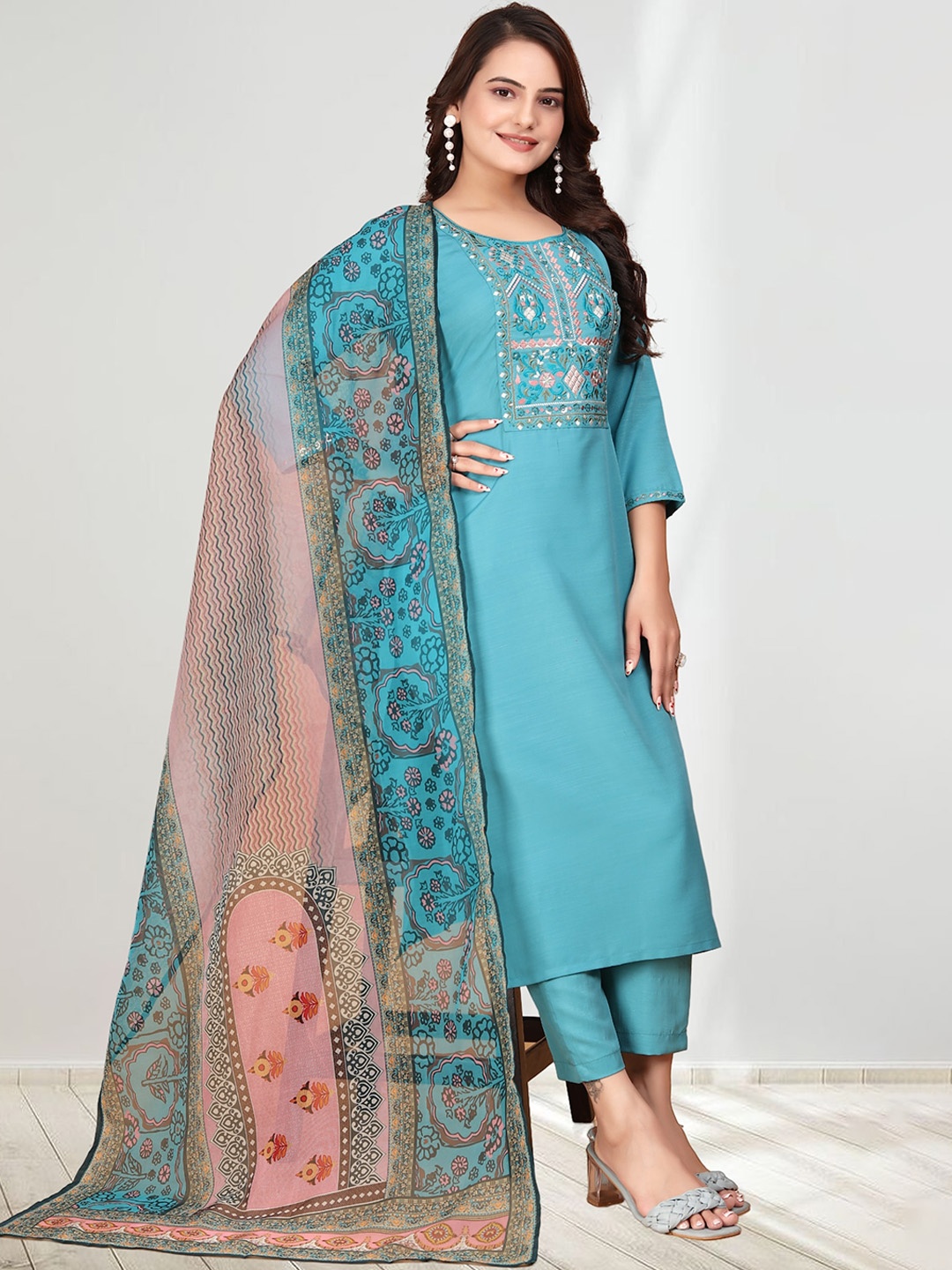 

Anouk Ethnic Motifs Woven Design Round Neck Straight Kurta with Palazzos & With Dupatta, Turquoise blue