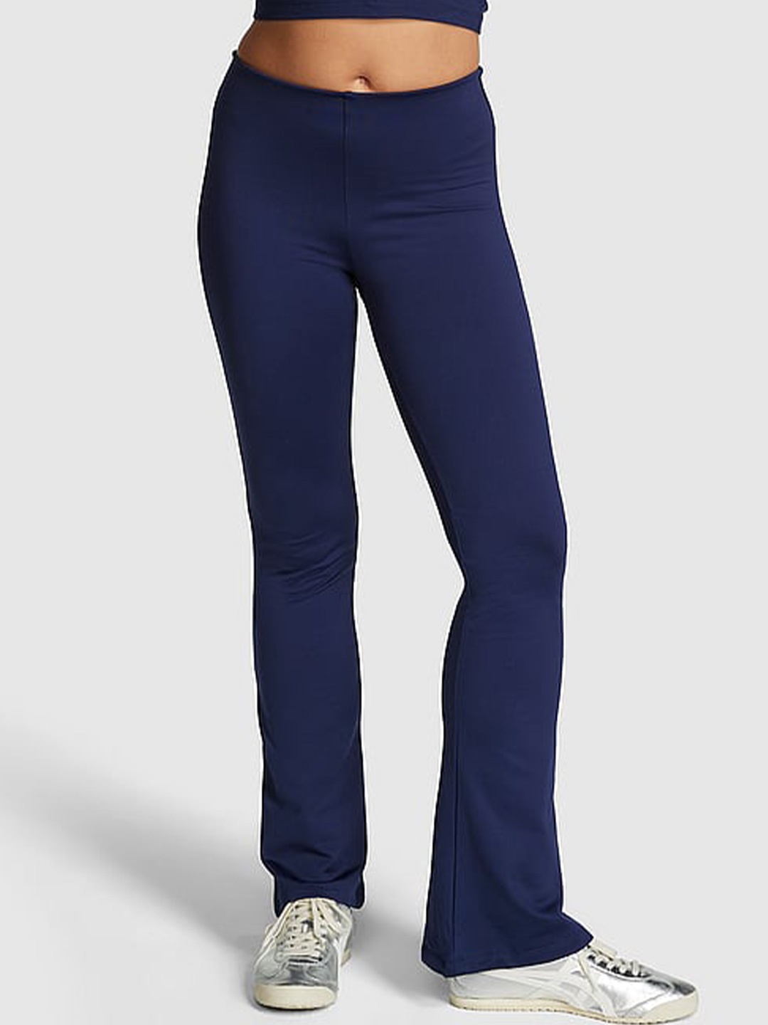 

Victoria's Secret PINK Winter Women High-Rise Flared Track Pants, Navy blue