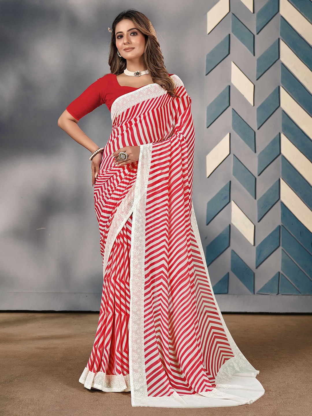 

Mitera Leheriya Embroidered Poly Georgette Saree, Red