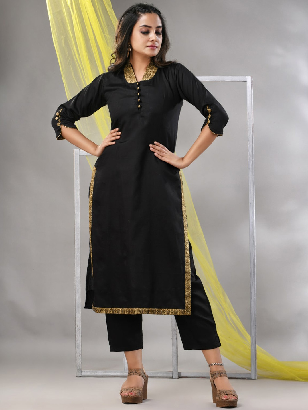 

Charukriti V-Neck Three-Quarter Sleeves Straight Kurta with Trousers, Black