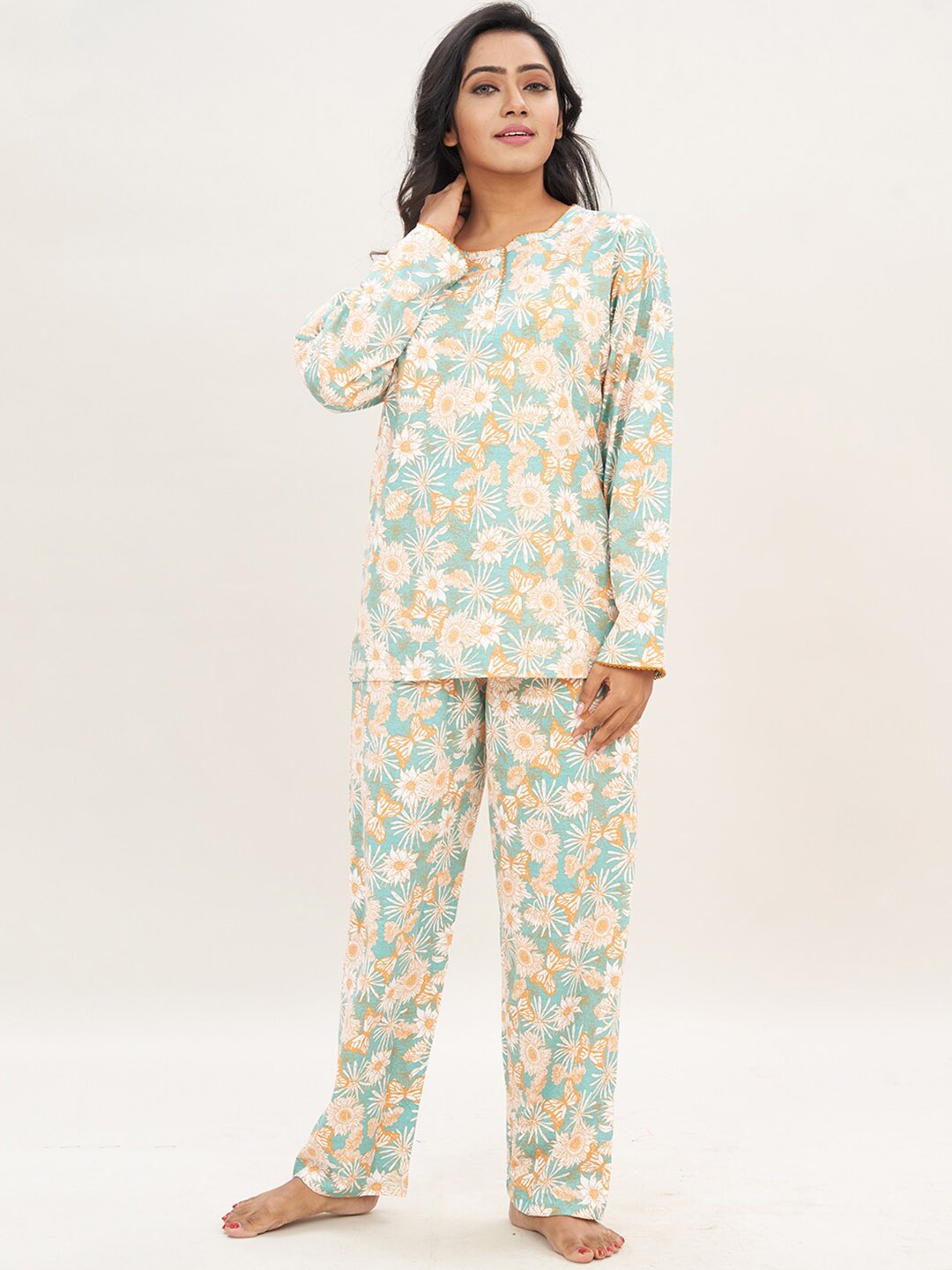 

Elzoh Floral Printed Pure Cotton Top With Pyjamas, Green