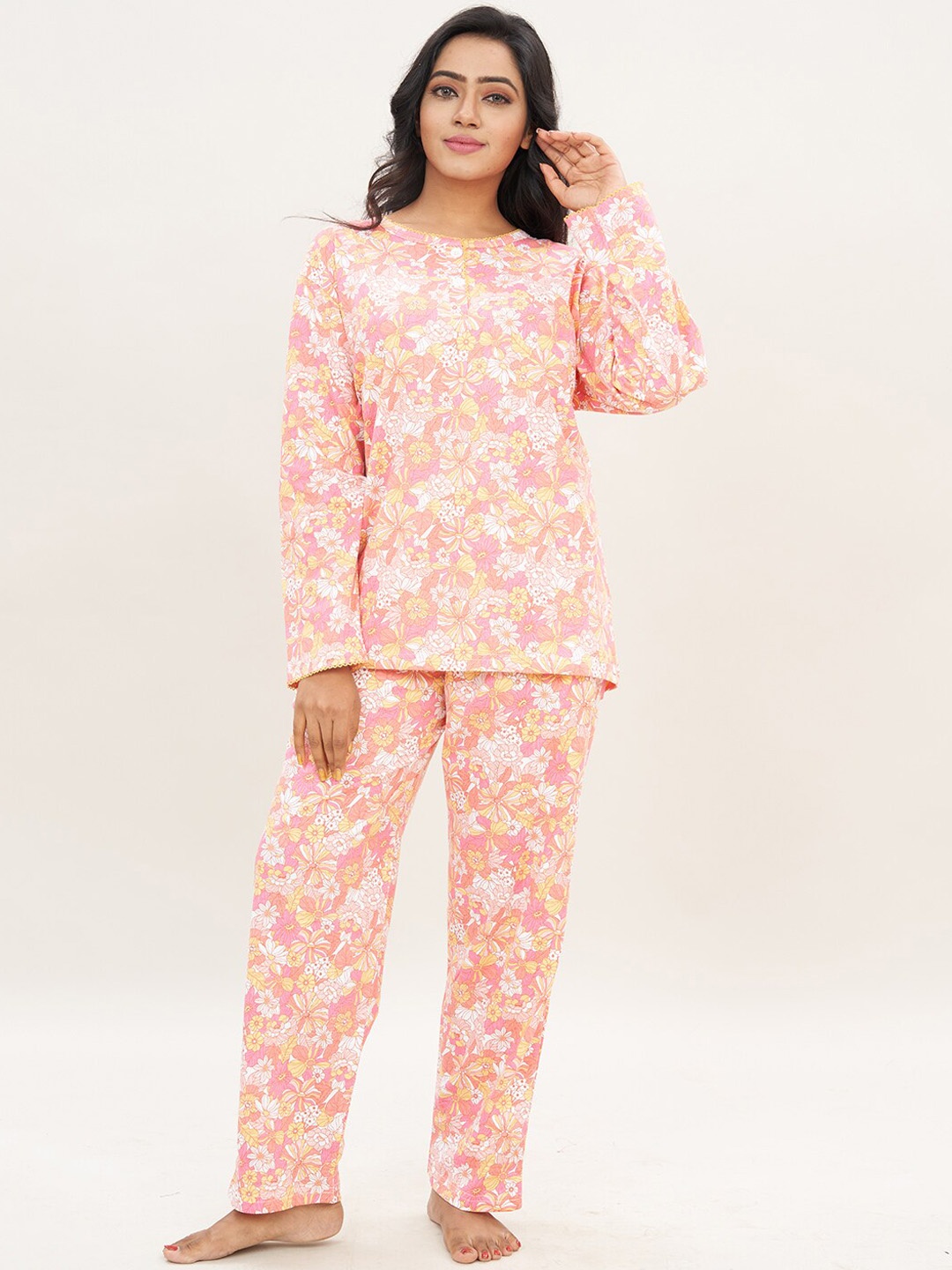

Elzoh Floral Printed Pure Cotton Top With Pyjamas, Pink