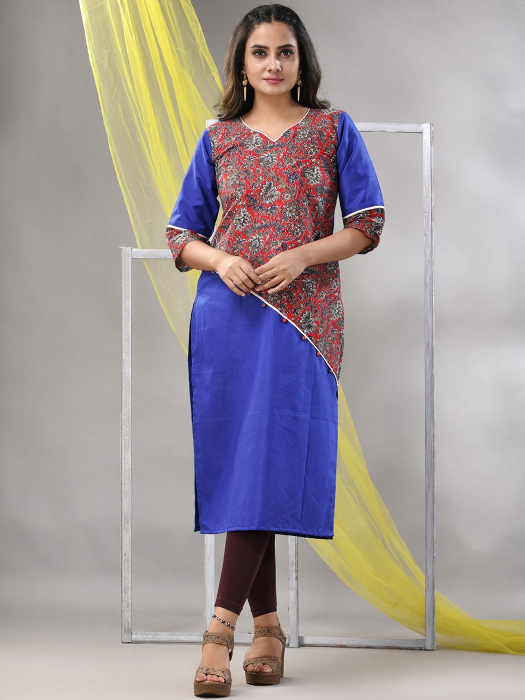 

Charukriti Plus Size Ethnic Motifs Printed Straight Kurta, Blue