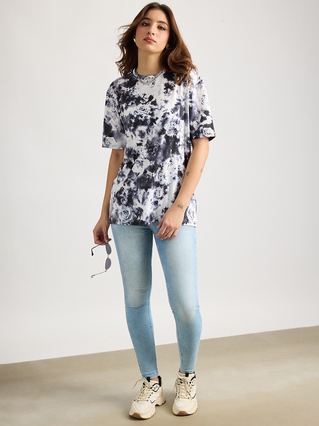 

FREAKINS Floral Printed Drop-Shoulder Sleeves Casual T-shirt, White