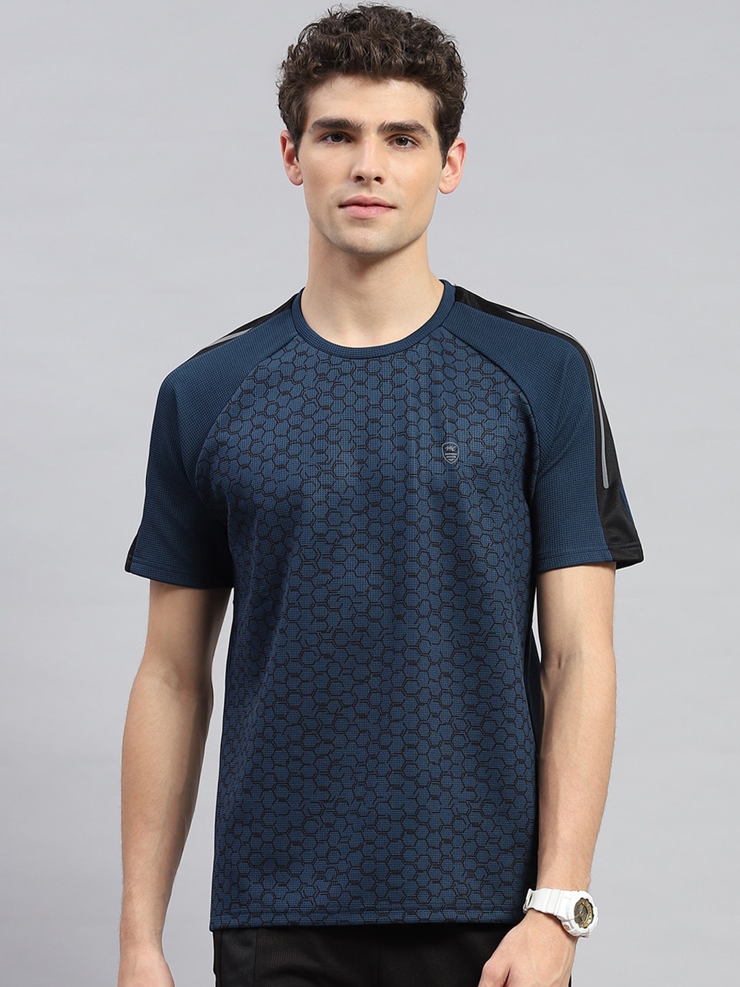 

Monte Carlo Geometric Printed Raglan Sleeves T-shirt, Navy blue