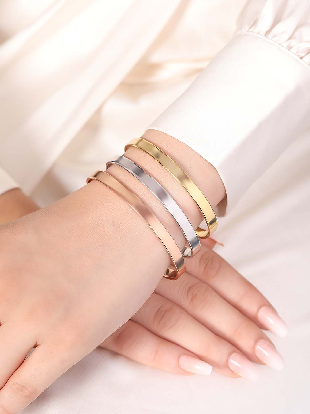 

Zavya Set of 3 Rhodium-Plated 925 Sterling Silver Cuff Bracelets