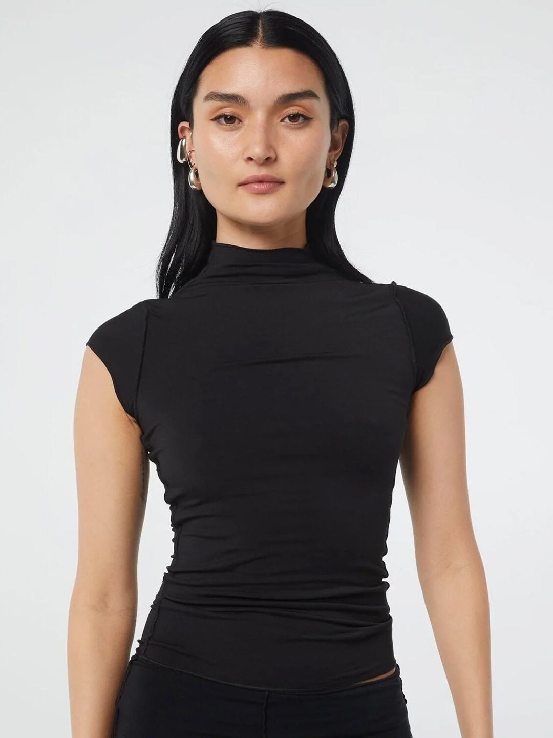 

LULU & SKY High Neck Cap Sleeves Fitted Top, Black