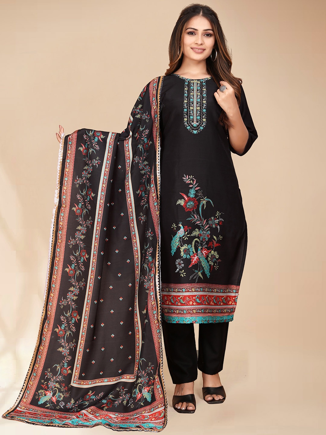 

Anouk Ethnic Motifs Woven Design Straight Kurta With Trousers & Dupatta, Black