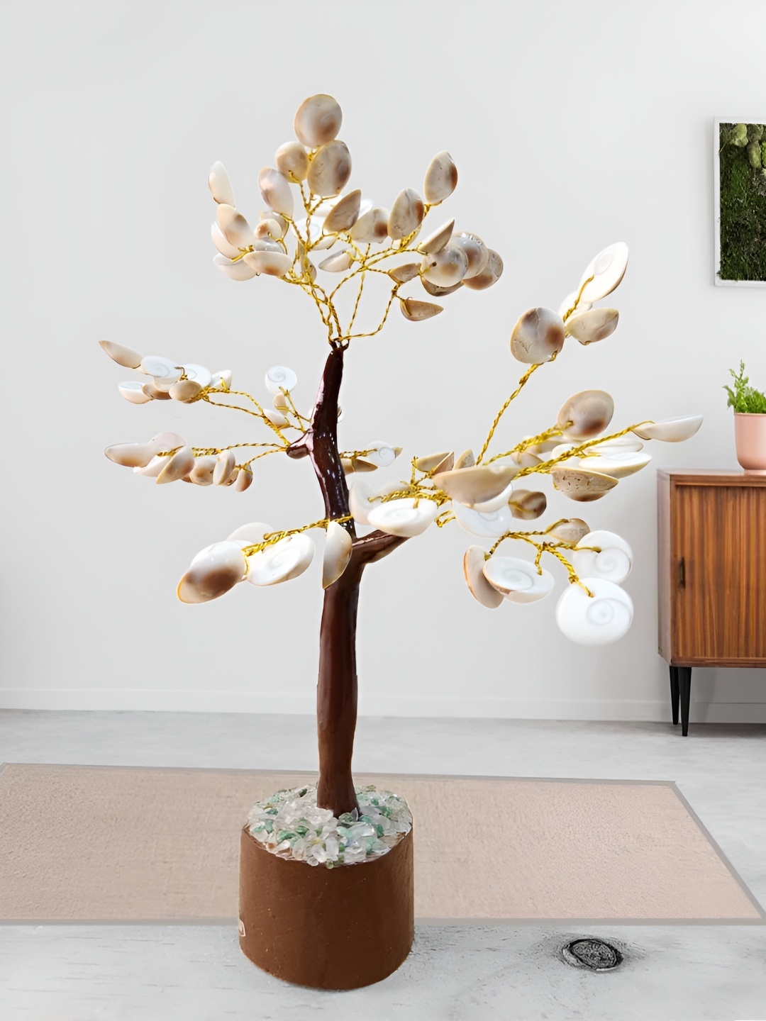 

Shubhanjali White & Brown Textured Crystal Curio Showpiece